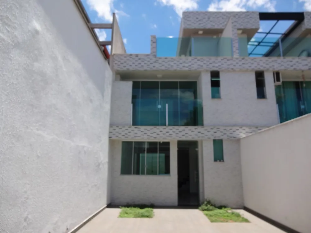 Casa, 3 quartos, 105 m² - Foto 2