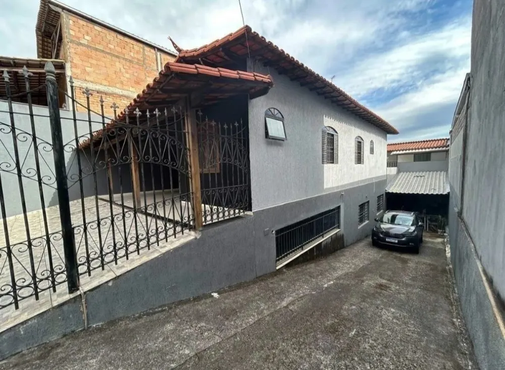 Casa, 4 quartos, 350 m² - Foto 1