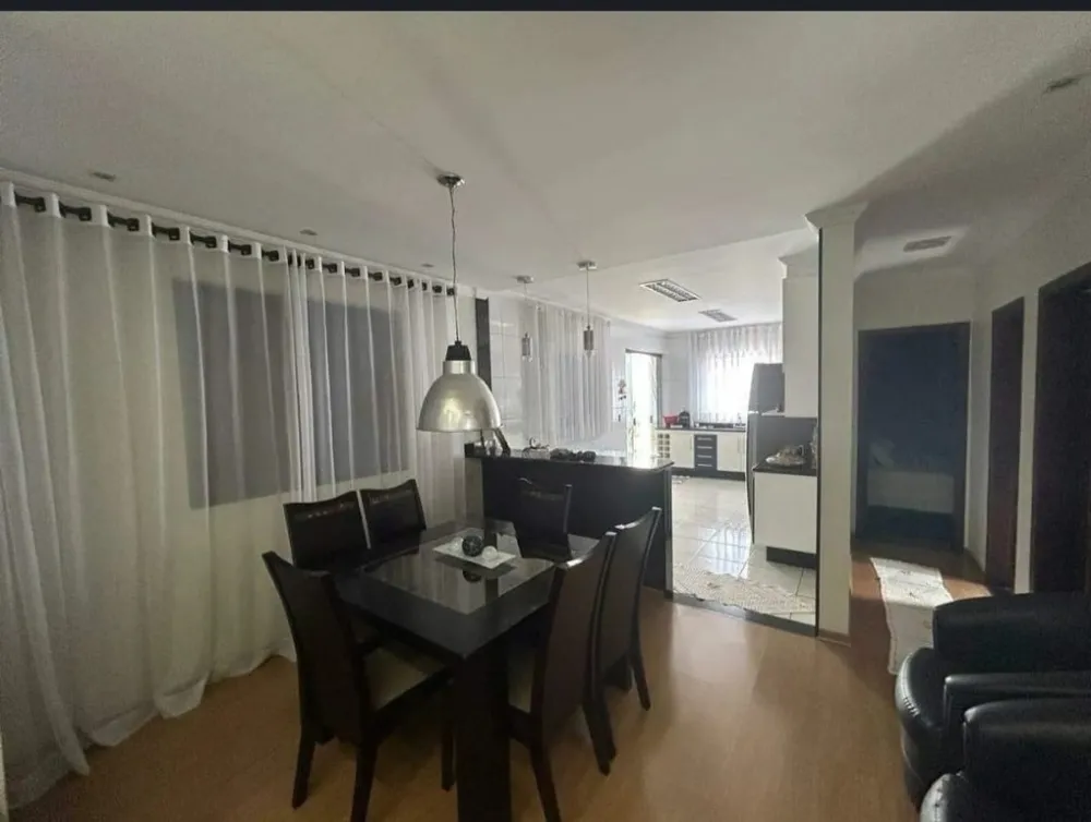 Casa, 4 quartos, 350 m² - Foto 4