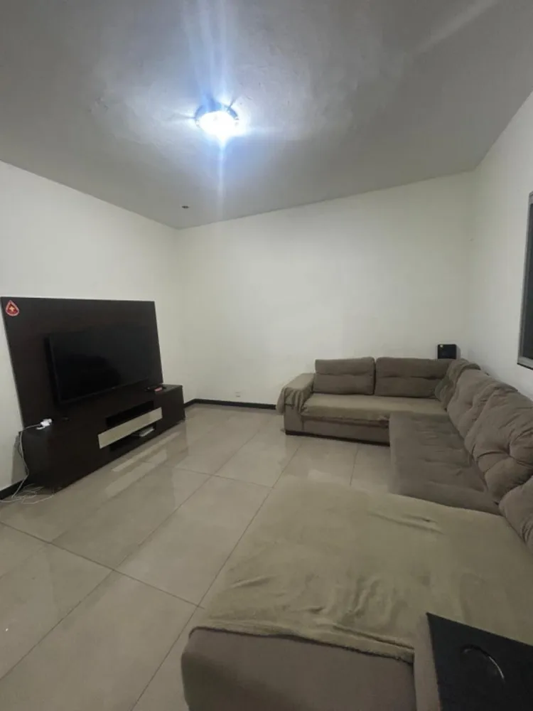 Casa, 3 quartos, 250 m² - Foto 4