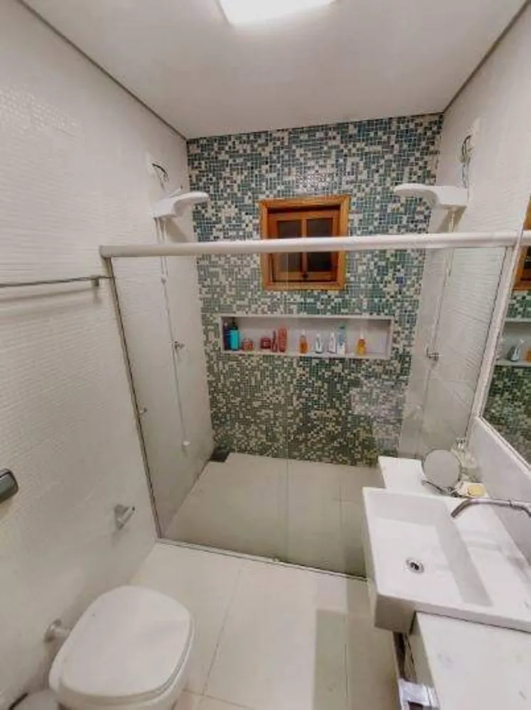 Casa, 3 quartos, 166 m² - Foto 1
