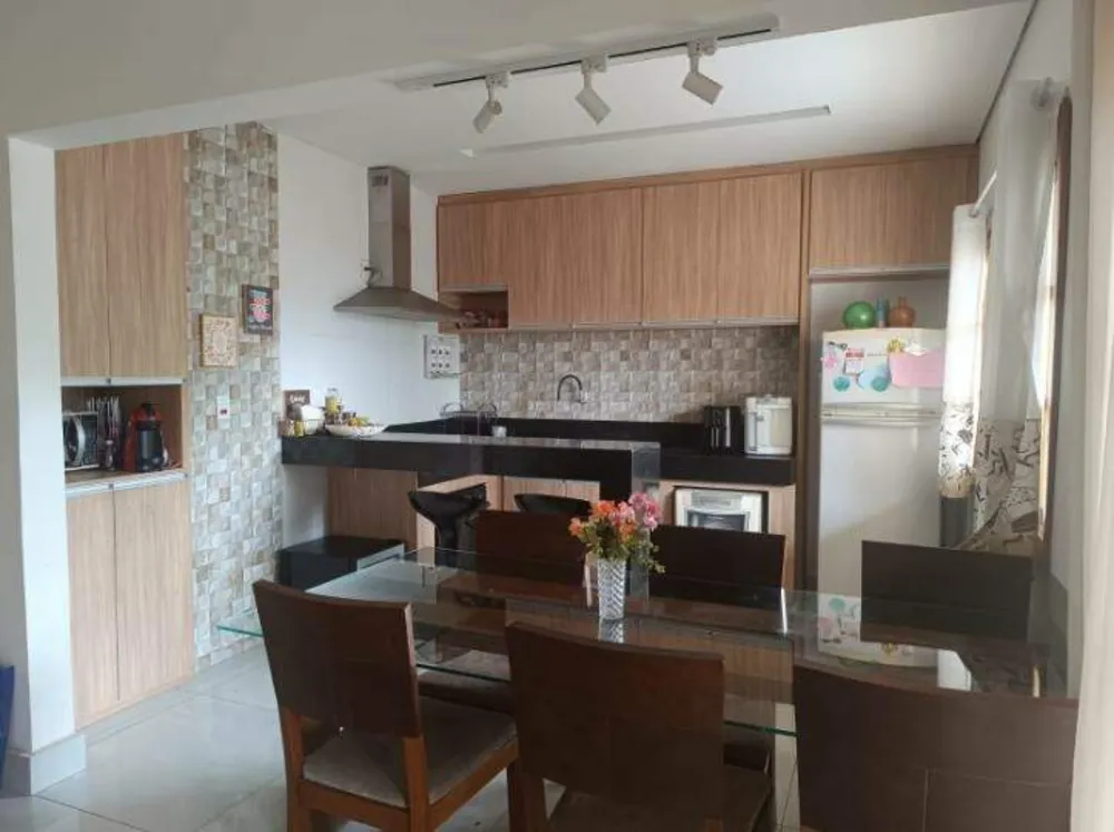 Casa, 3 quartos, 166 m² - Foto 6