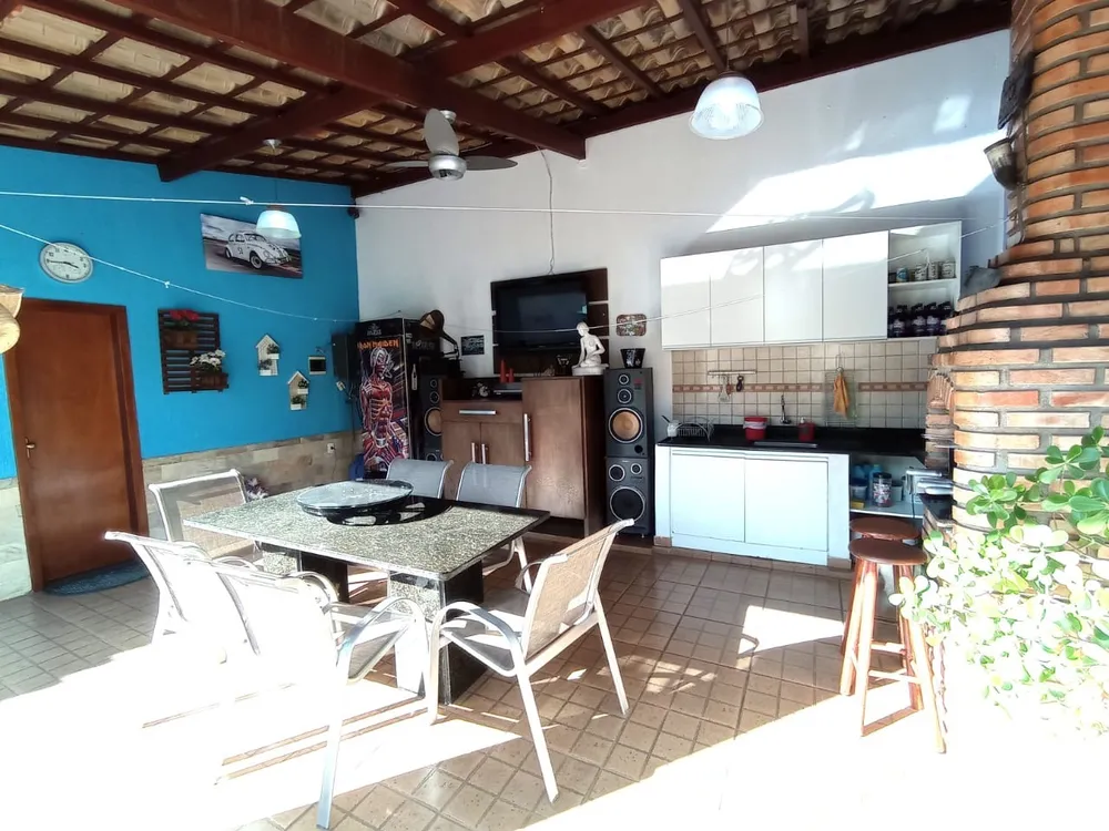Casa, 3 quartos, 300 m² - Foto 8