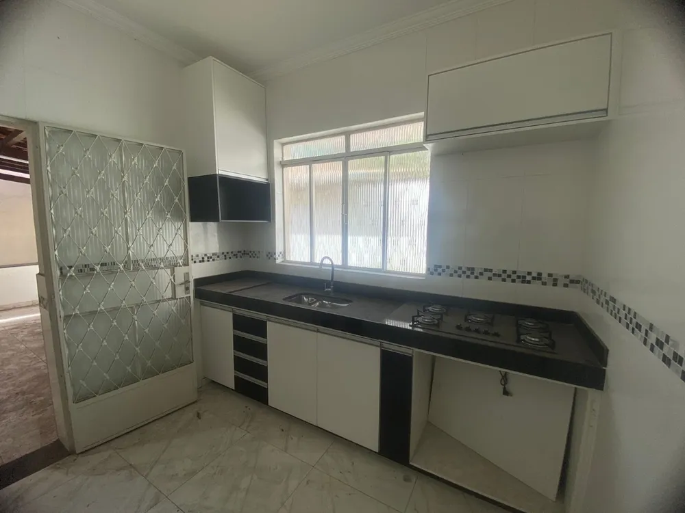 Casa, 3 quartos, 253 m² - Foto 9
