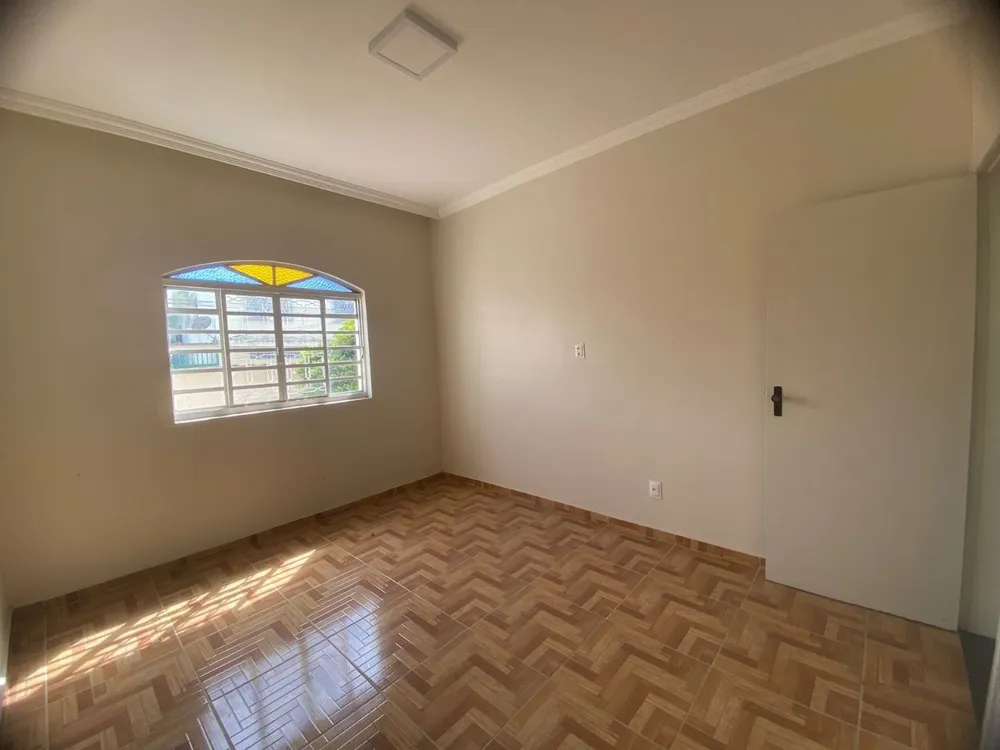 Casa, 3 quartos, 253 m² - Foto 6