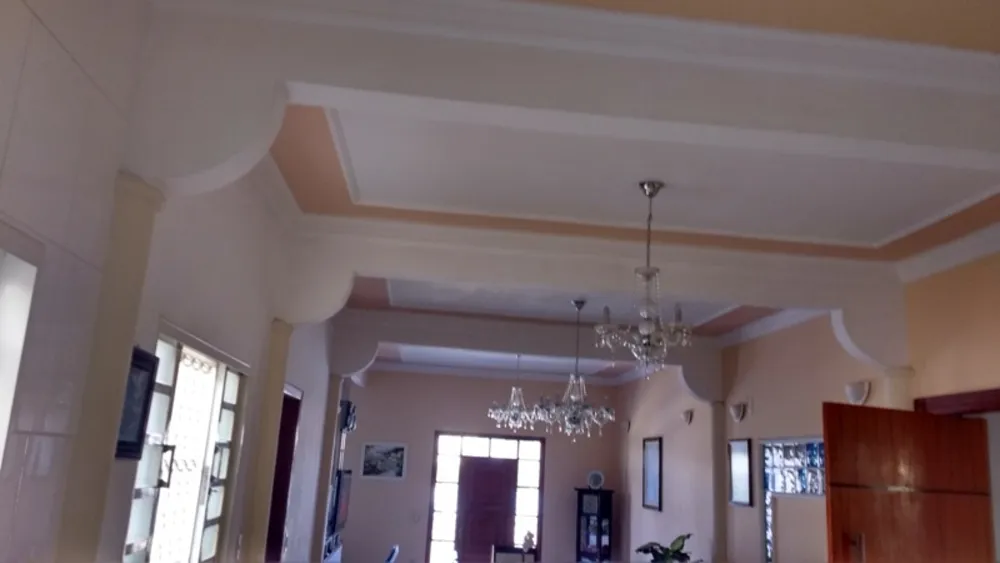 Casa, 4 quartos, 304 m² - Foto 2