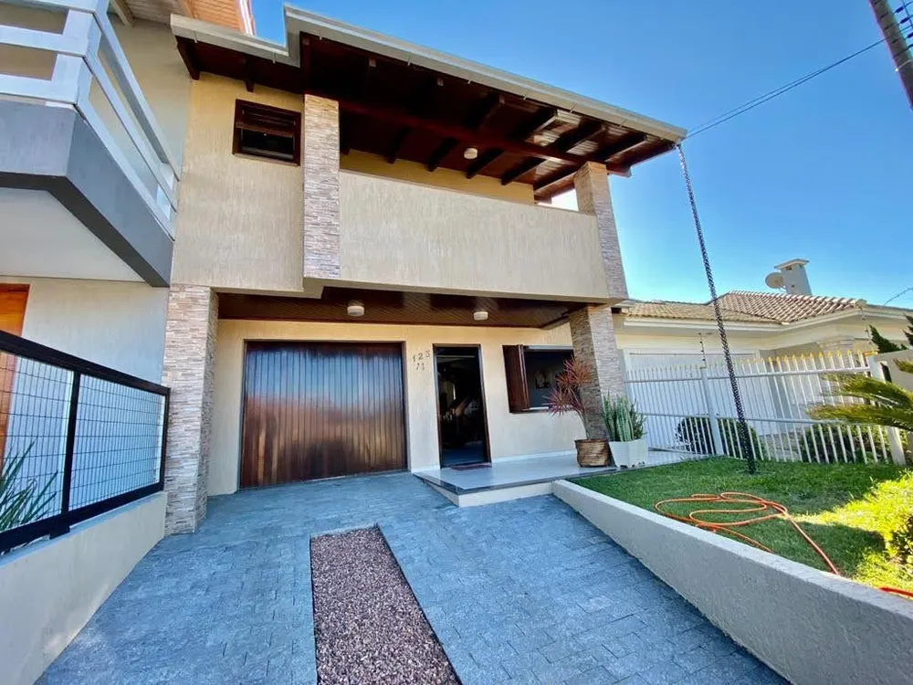 Casa, 3 quartos, 180 m² - Foto 1