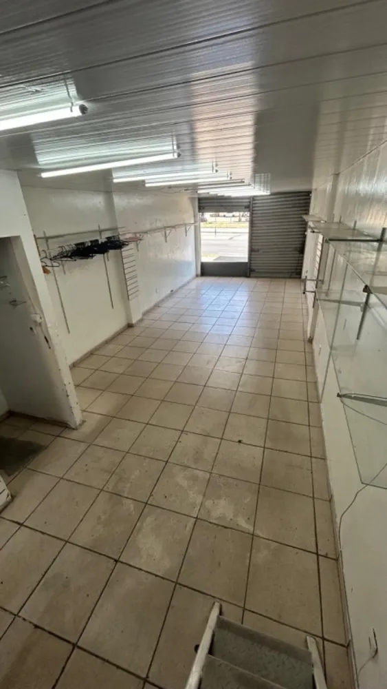 Loja-Salão, 60 m² - Foto 1