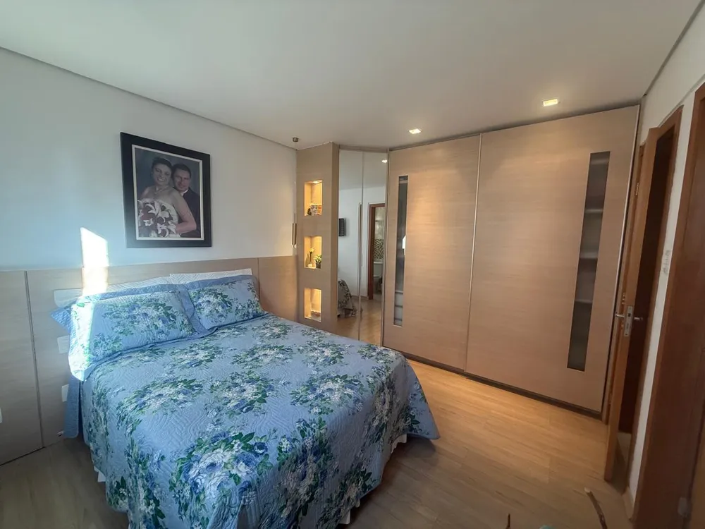 Apartamento, 3 quartos, 165 m² - Foto 2