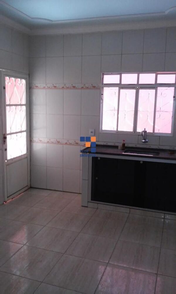 Casa à venda com 3 quartos, 170m² - Foto 5