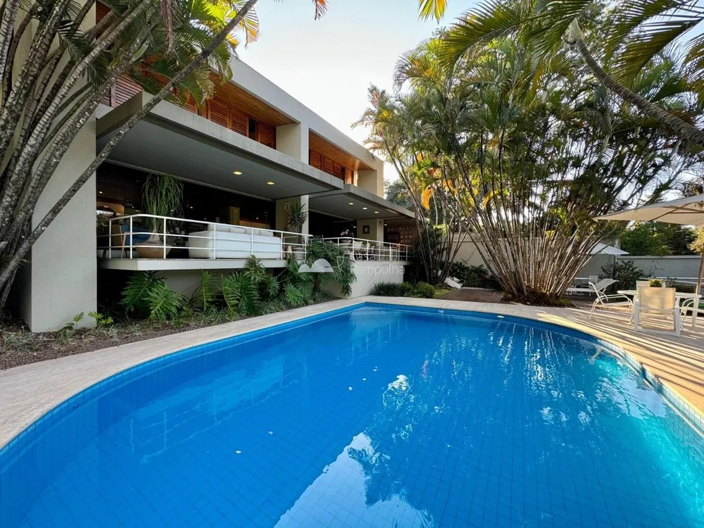 Casa, 6 quartos, 2400 m² - Foto 1