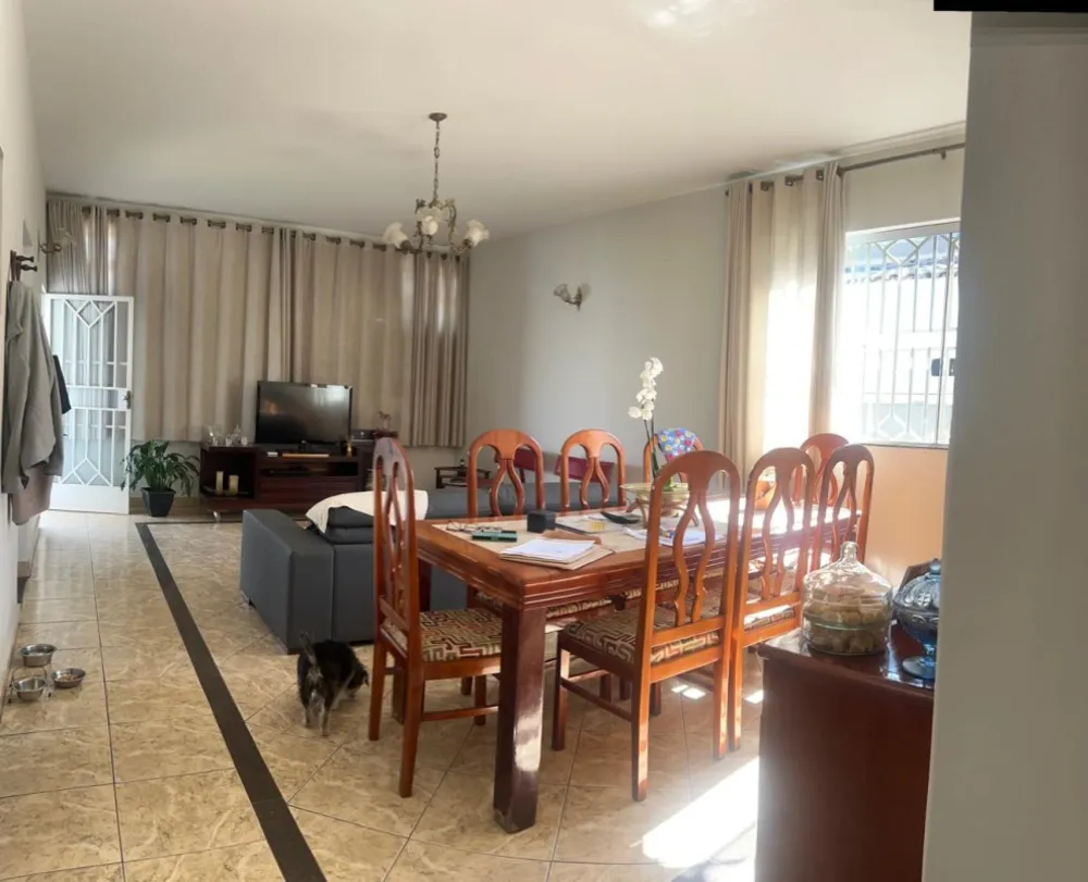 Casa, 3 quartos, 700 m² - Foto 1