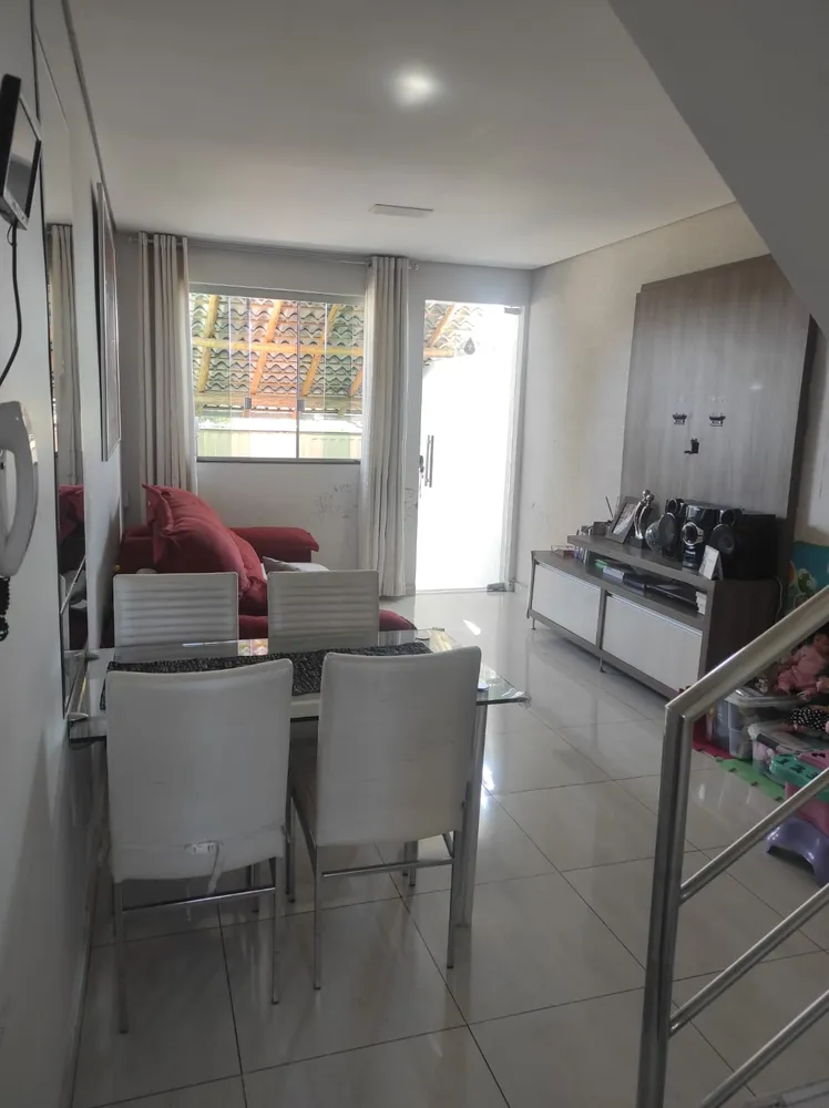 Casa, 2 quartos, 102 m² - Foto 1