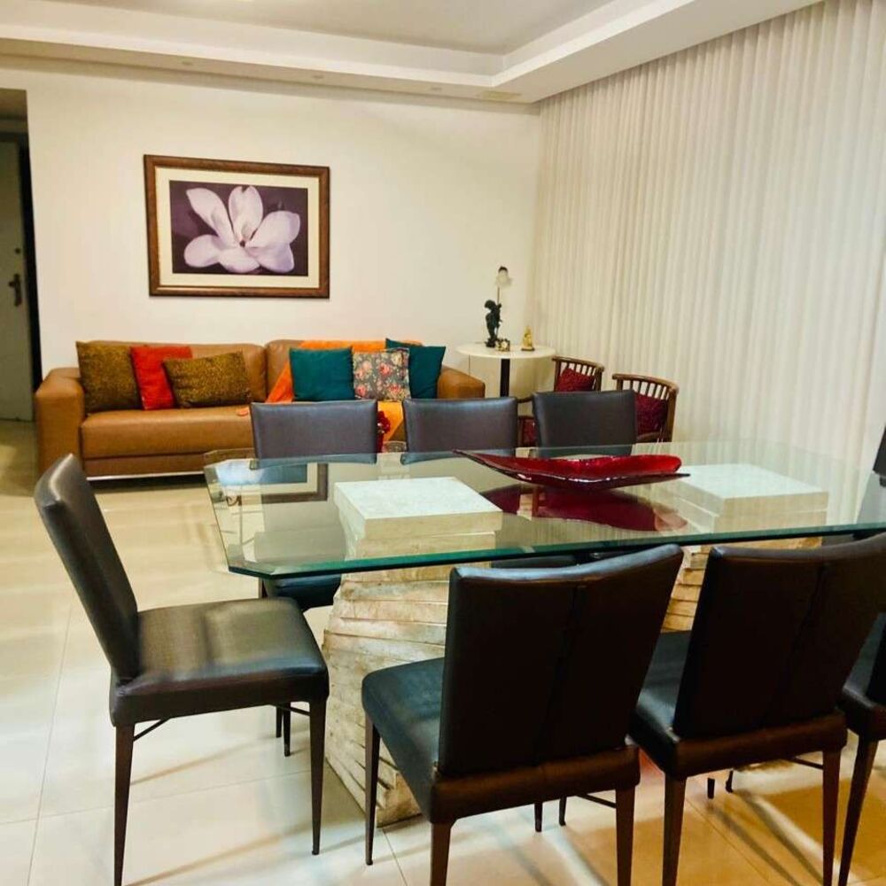 Apartamento à venda com 3 quartos, 150m² - Foto 2