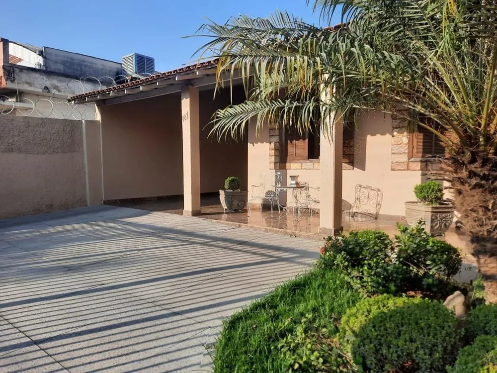 Casa, 3 quartos, 450 m² - Foto 2