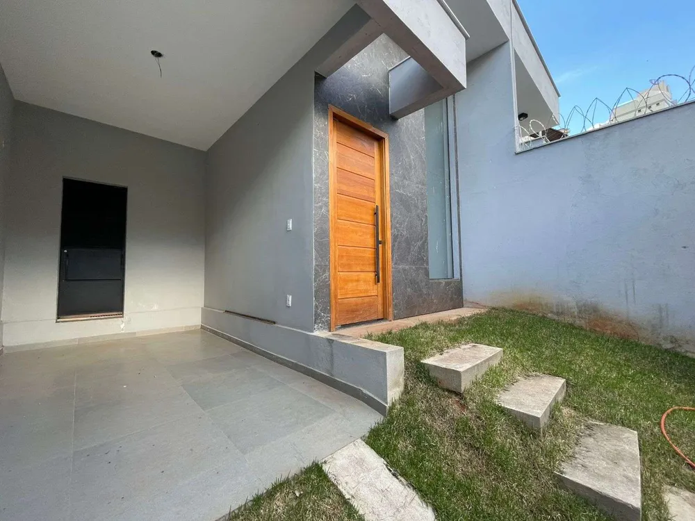 Casa, 3 quartos, 200 m² - Foto 1