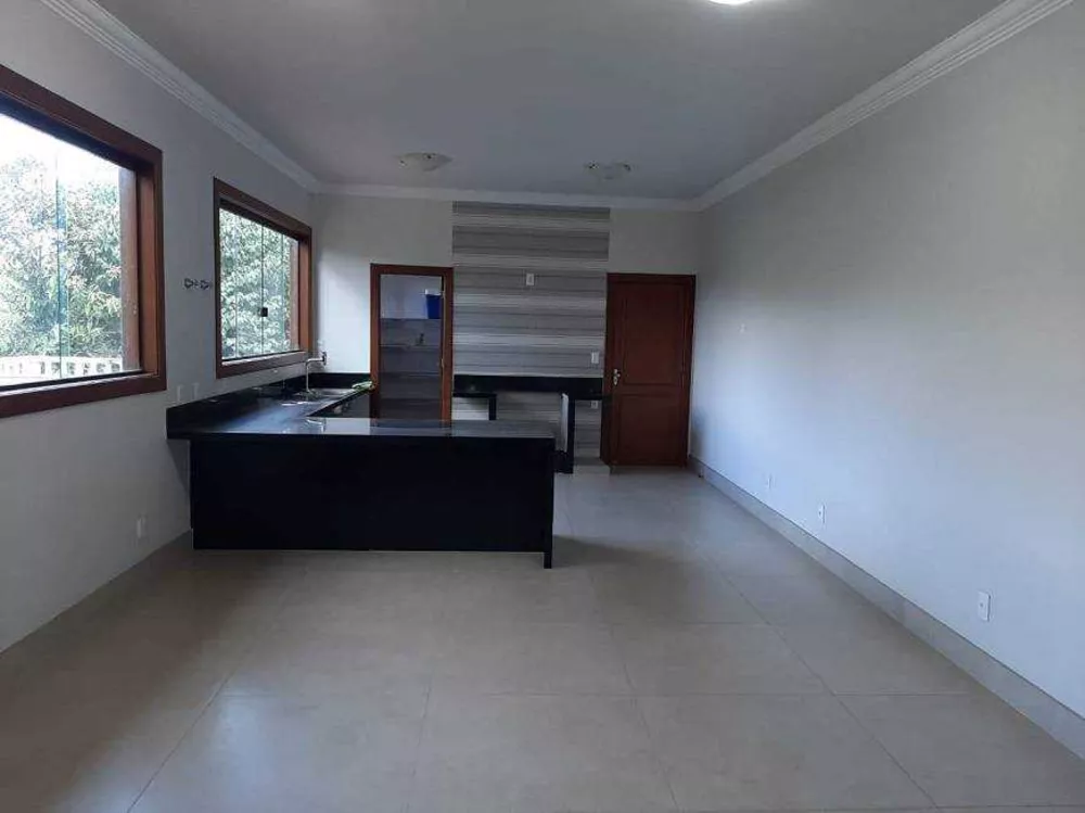 Casa à venda com 4 quartos, 500m² - Foto 6