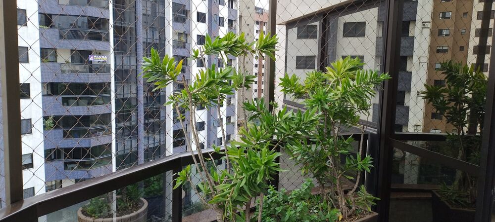 Apartamento à venda com 4 quartos, 238m² - Foto 4