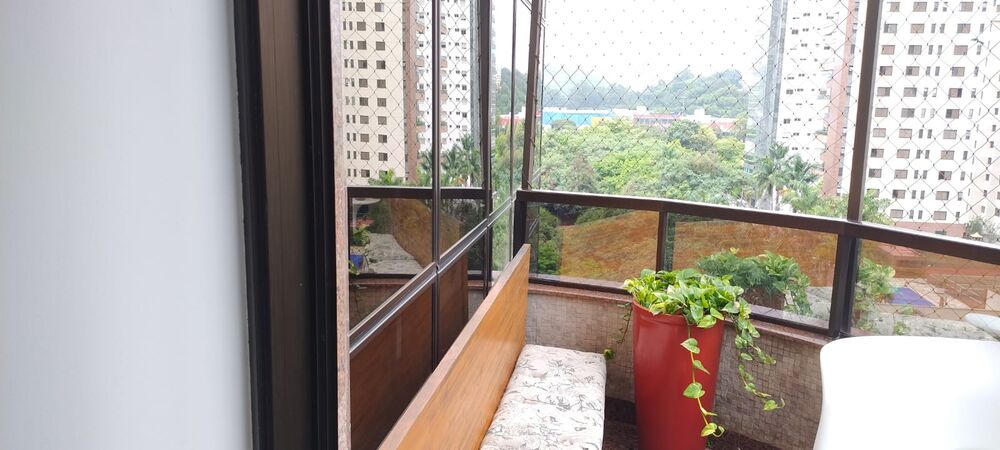 Apartamento à venda com 4 quartos, 238m² - Foto 3