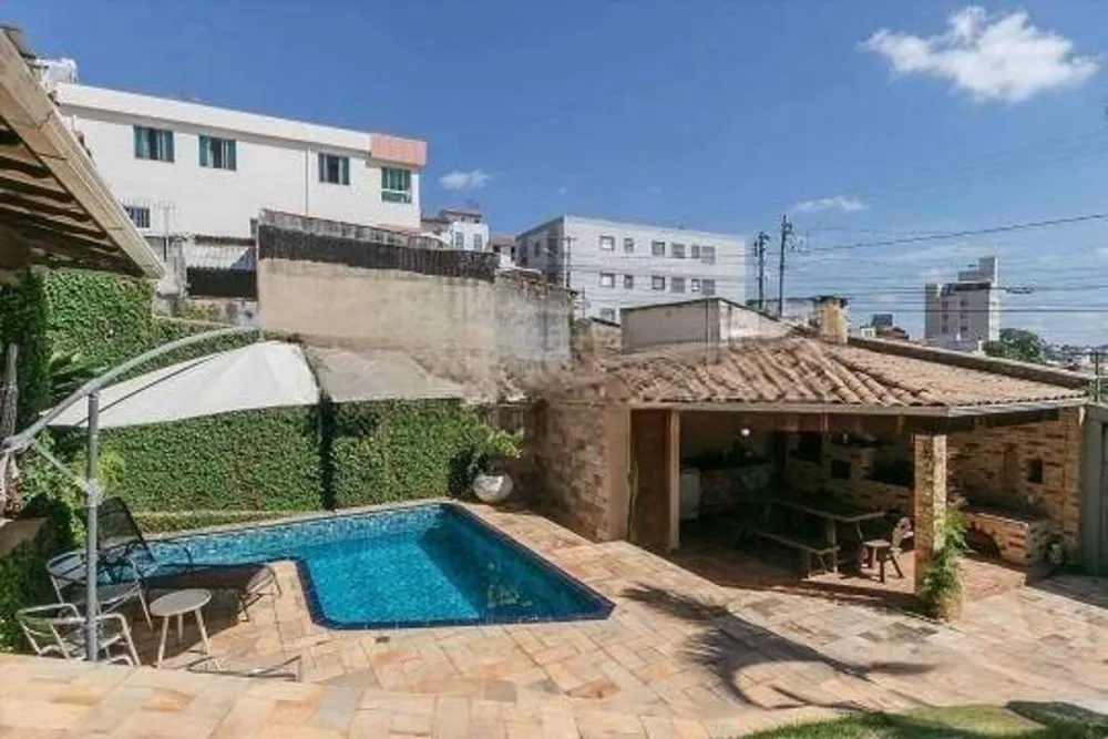 Casa, 3 quartos, 293 m² - Foto 3