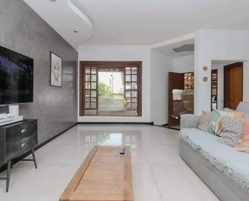 Casa, 3 quartos, 293 m² - Foto 2