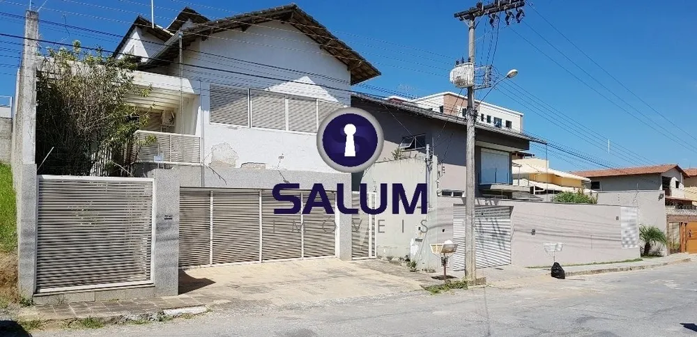 Casa, 4 quartos, 260 m² - Foto 1