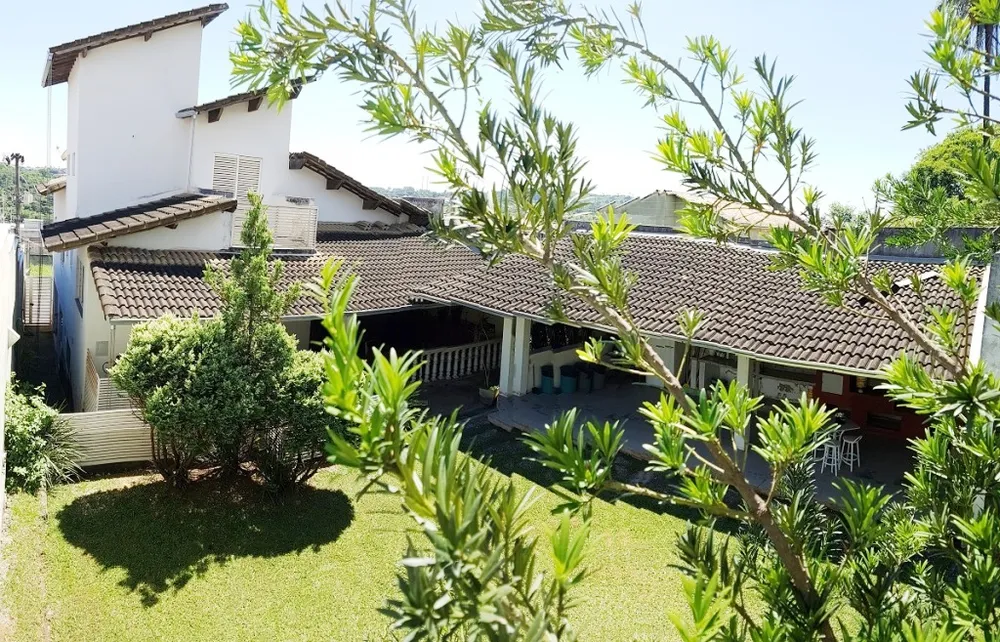 Casa, 4 quartos, 260 m² - Foto 14
