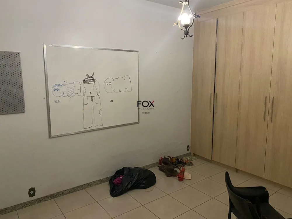 Casa, 6 quartos, 250 m² - Foto 7
