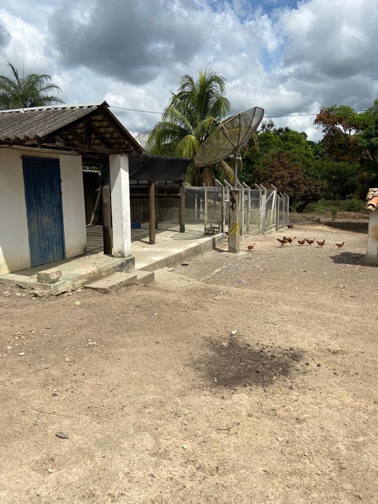 Sítio à venda com 3 quartos, 100m² - Foto 11