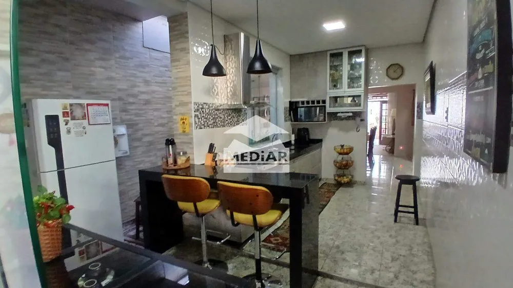 Casa, 4 quartos, 284 m² - Foto 18