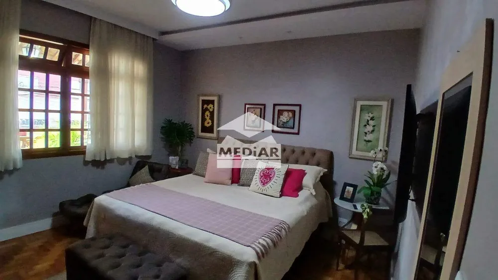 Casa, 4 quartos, 284 m² - Foto 8