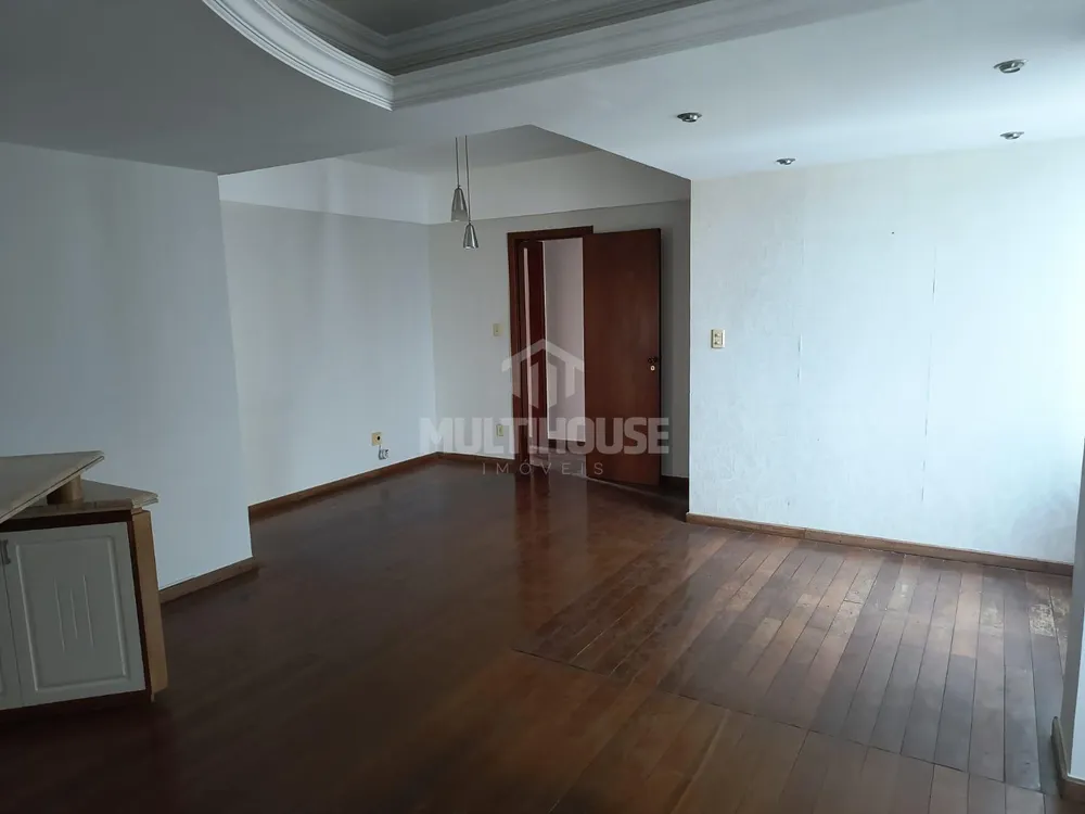 Apartamento, 3 quartos, 100 m² - Foto 2