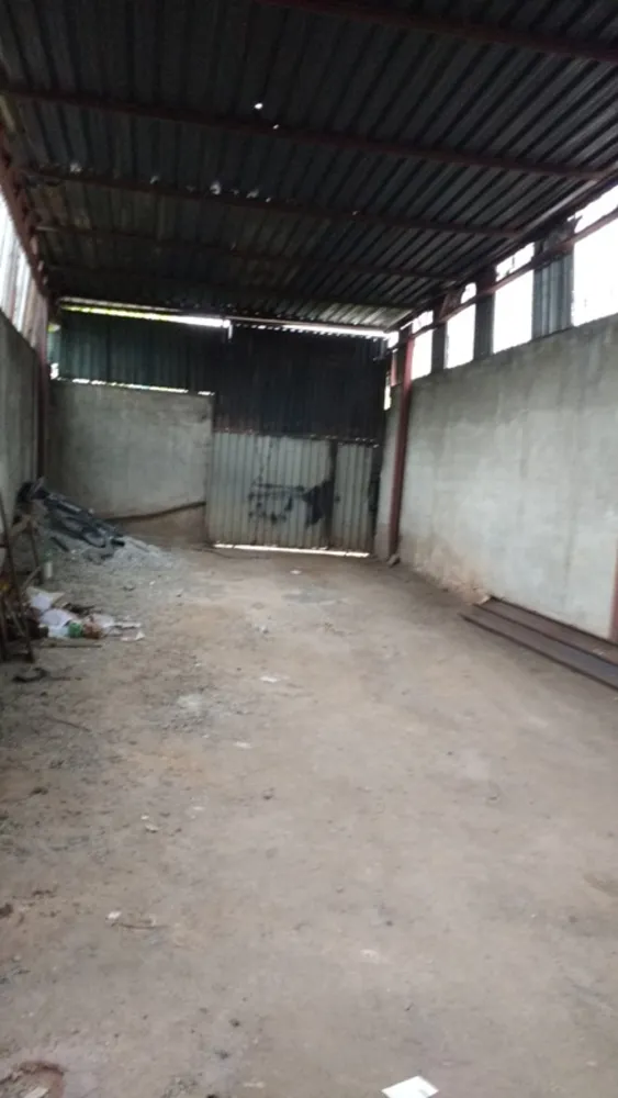 Depósito-Galpão, 250 m² - Foto 1