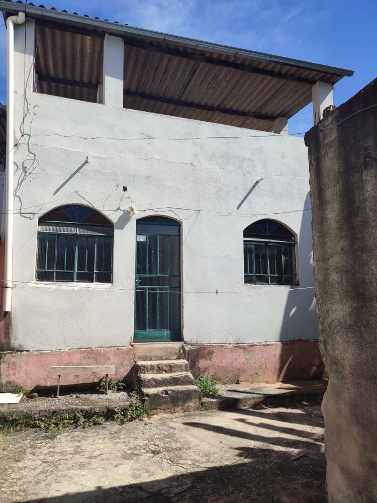 Casa à venda com 2 quartos, 60m² - Foto 8