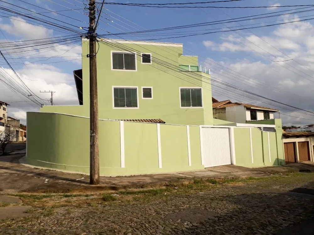 Casa, 3 quartos, 97 m² - Foto 1