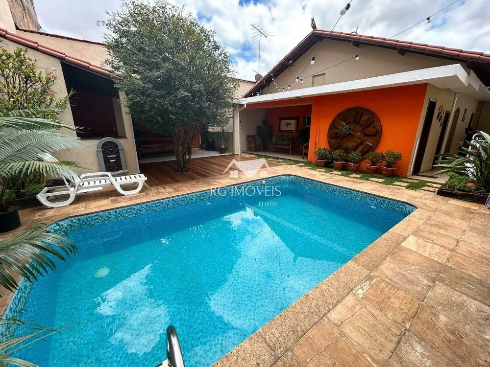 Casa, 3 quartos, 360 m² - Foto 3