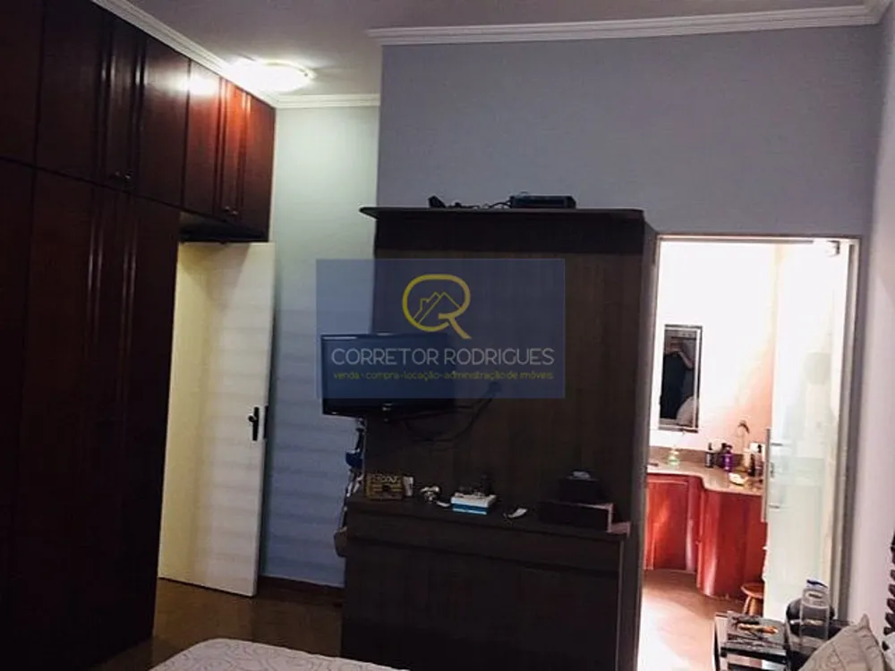 Casa, 4 quartos, 360 m² - Foto 2