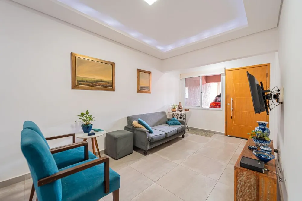 Casa, 4 quartos, 150 m² - Foto 1