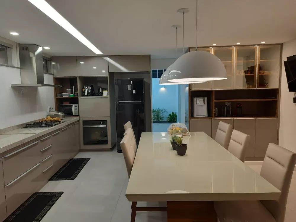 Apartamento à venda com 3 quartos, 120m² - Foto 7