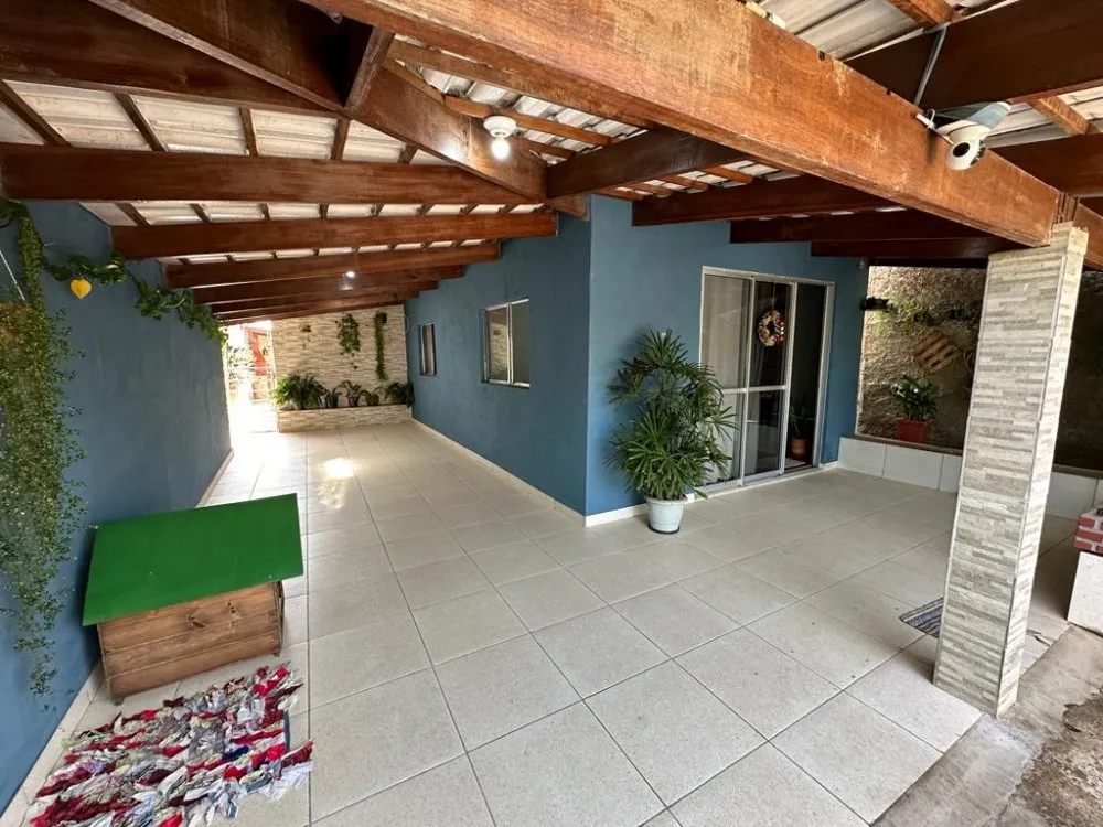 Casa, 3 quartos, 200 m² - Foto 1