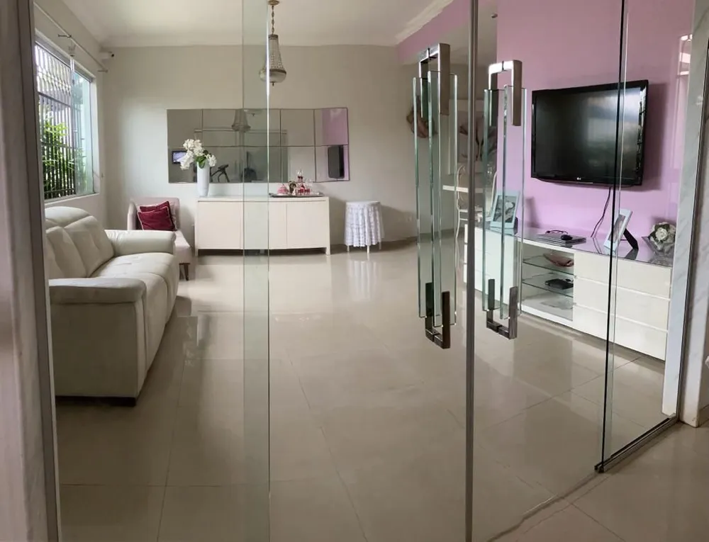 Casa, 3 quartos, 290 m² - Foto 4