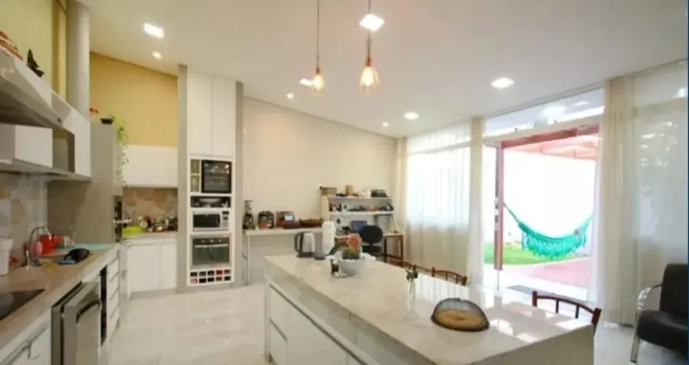 Casa, 4 quartos, 170 m² - Foto 4