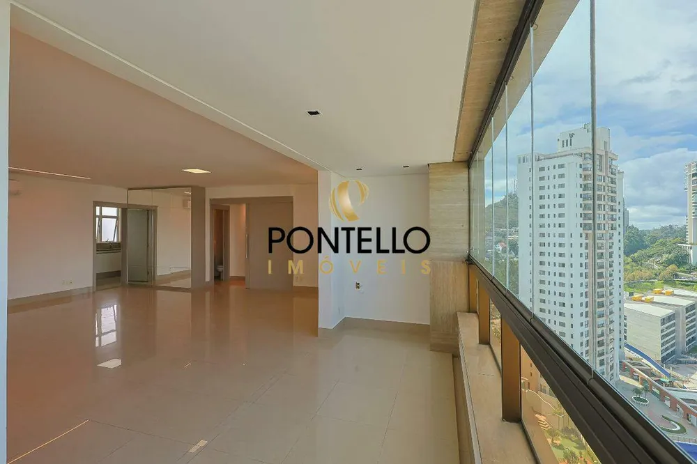 Apartamento, 3 quartos, 156 m² - Foto 1
