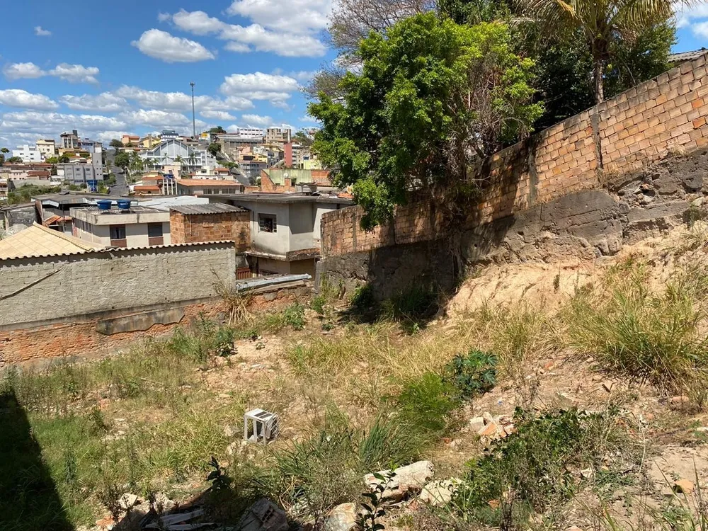 Terreno, 600 m² - Foto 2