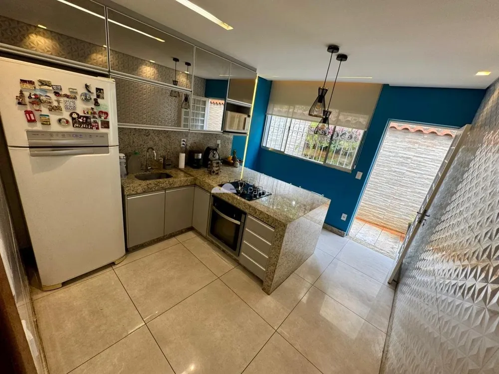 Casa, 4 quartos, 226 m² - Foto 13