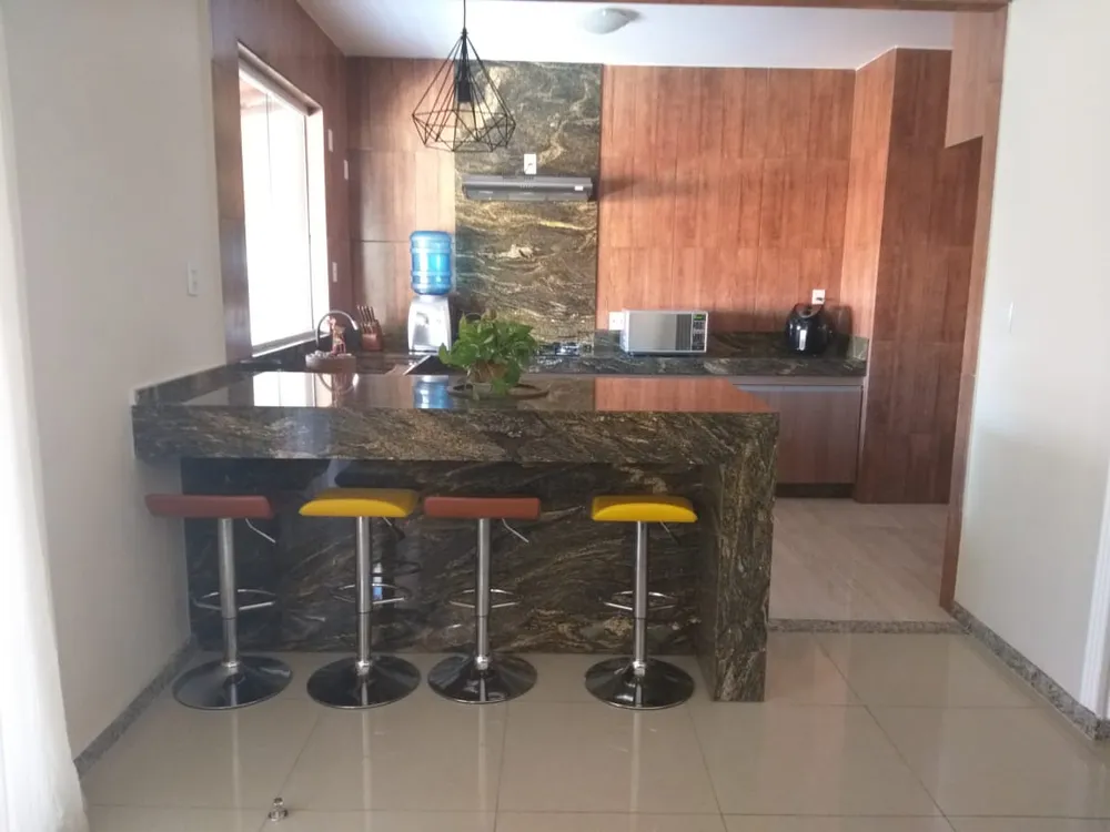 Casa, 3 quartos, 242 m² - Foto 6