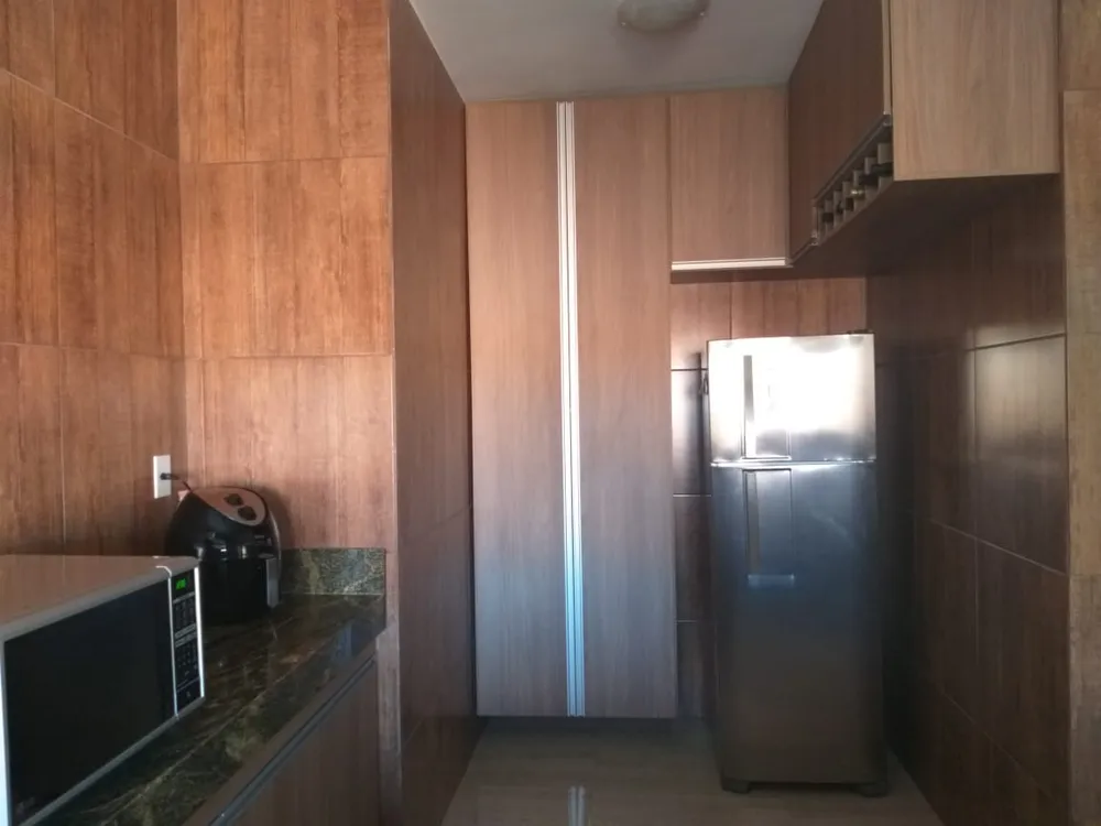 Casa, 3 quartos, 242 m² - Foto 9