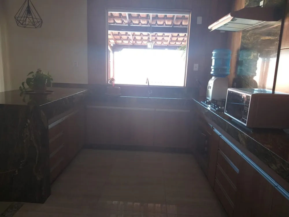 Casa, 3 quartos, 242 m² - Foto 5
