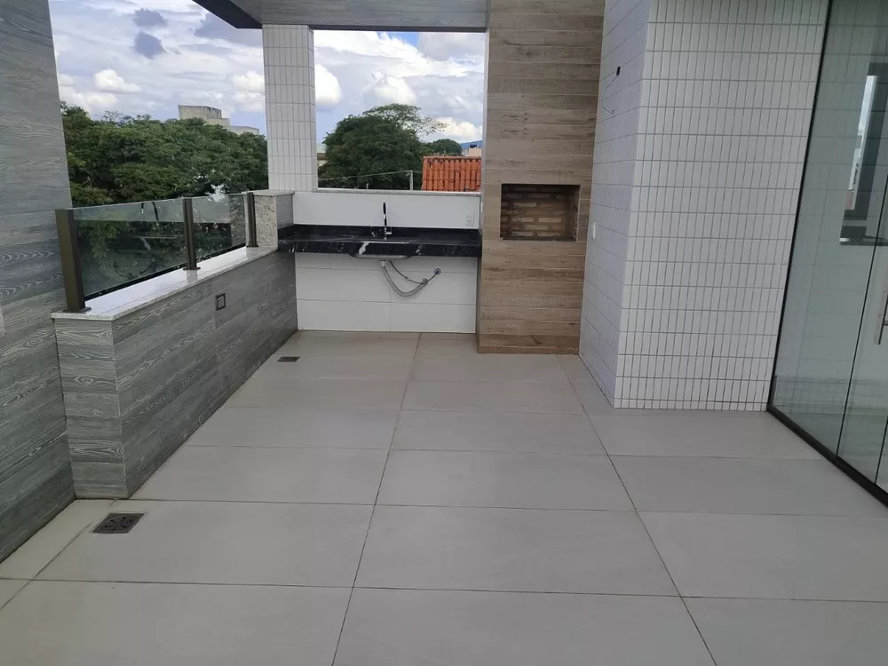 Cobertura à venda com 3 quartos, 160m² - Foto 1