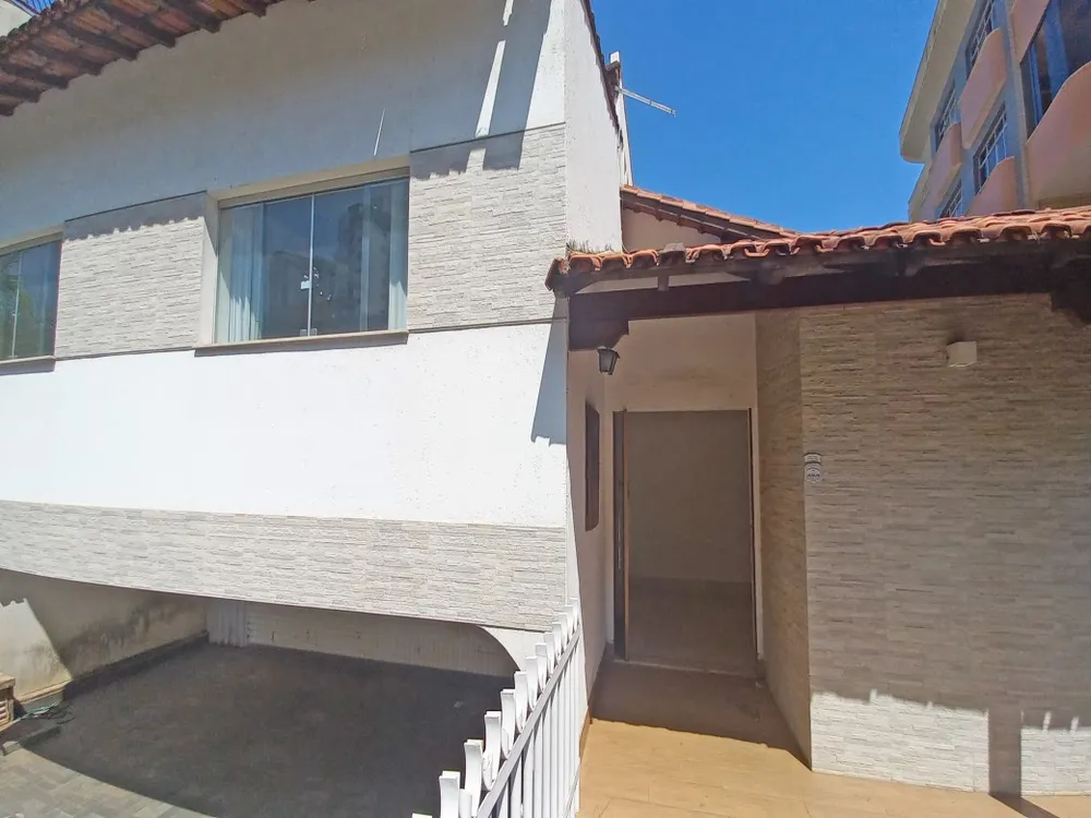 Casa, 5 quartos, 575 m² - Foto 1